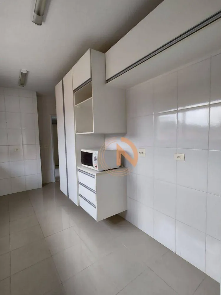 Apartamento, 4 quartos, 214 m² - Foto 4