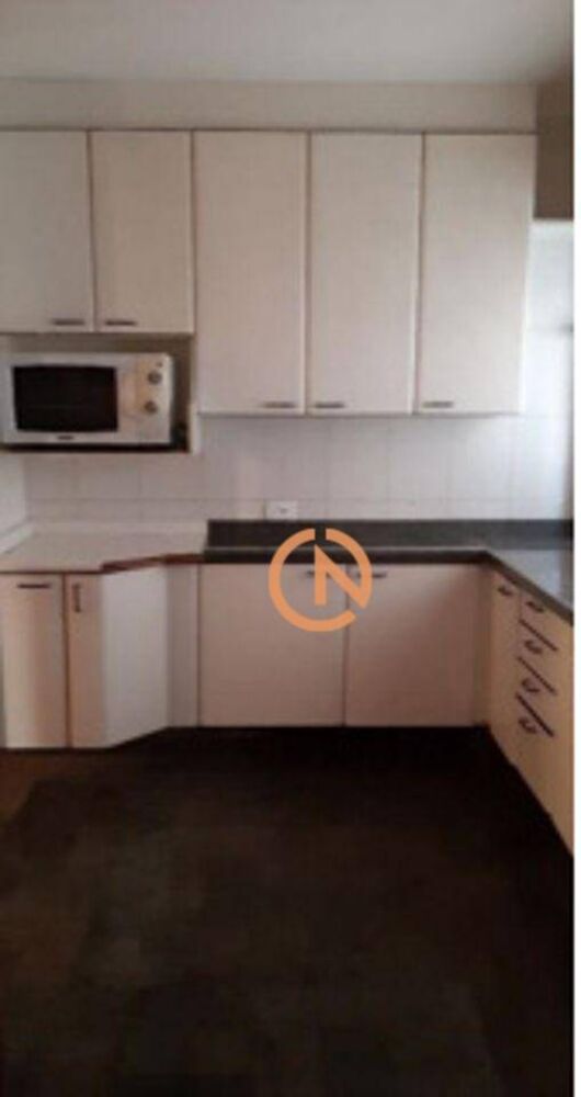 Apartamento para alugar com 3 quartos, 132m² - Foto 3