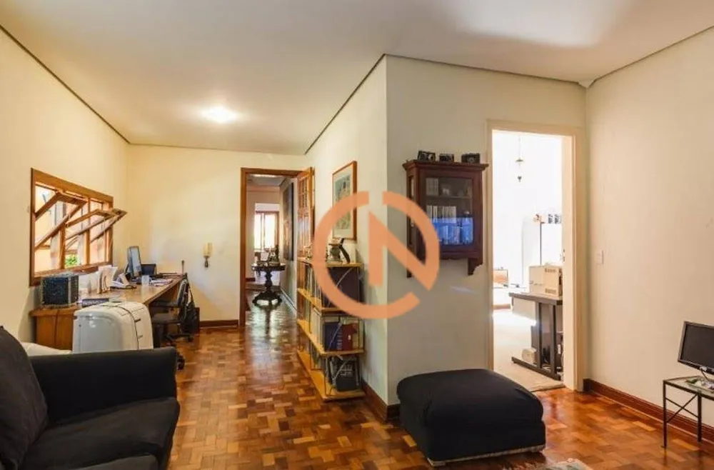 Casa, 3 quartos, 309 m² - Foto 1