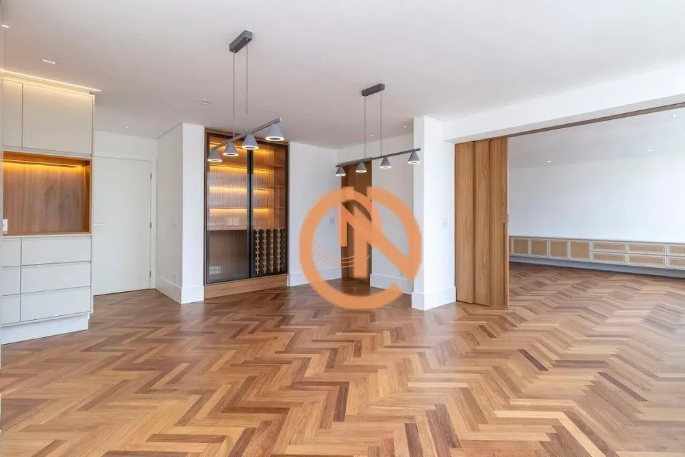 Apartamento, 3 quartos, 289 m² - Foto 2