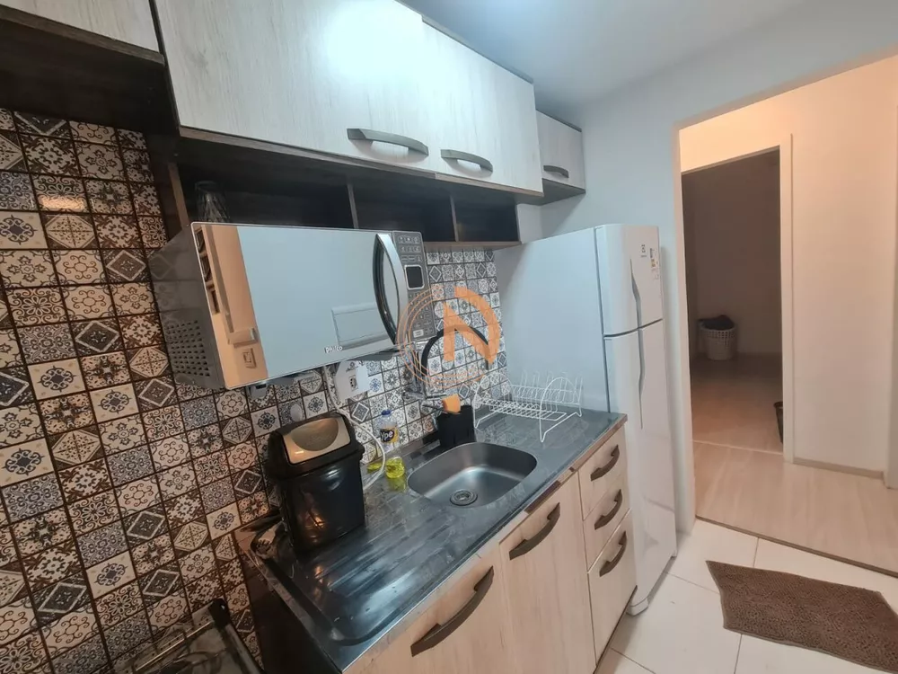 Apartamento à venda com 2 quartos, 43m² - Foto 2