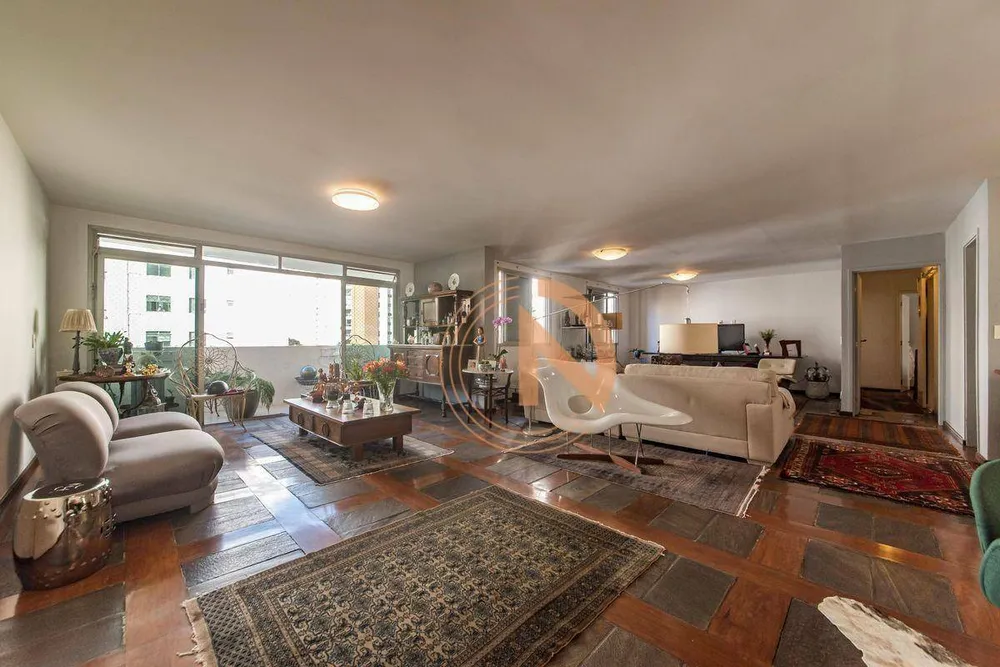Apartamento, 3 quartos, 190 m² - Foto 1