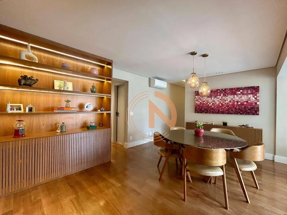 Apartamento, 3 quartos, 230 m² - Foto 1