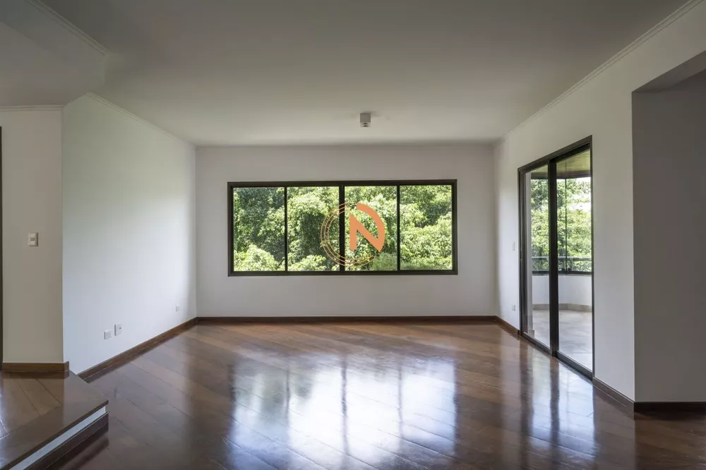 Apartamento à venda com 3 quartos, 250m² - Foto 4