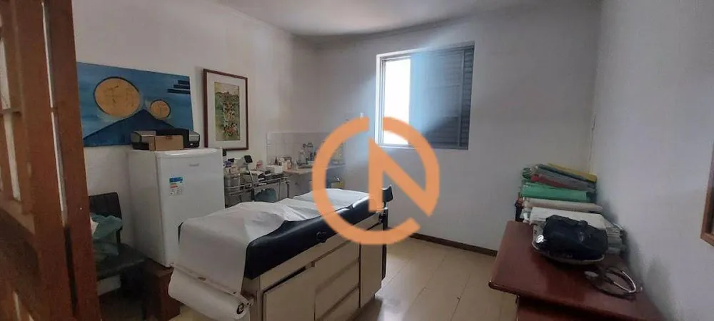 Sobrado, 6 quartos, 260 m² - Foto 1