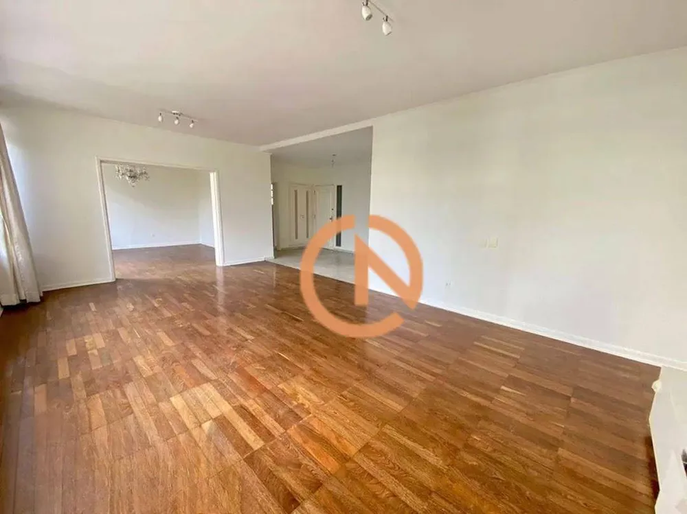 Apartamento, 4 quartos, 218 m² - Foto 2