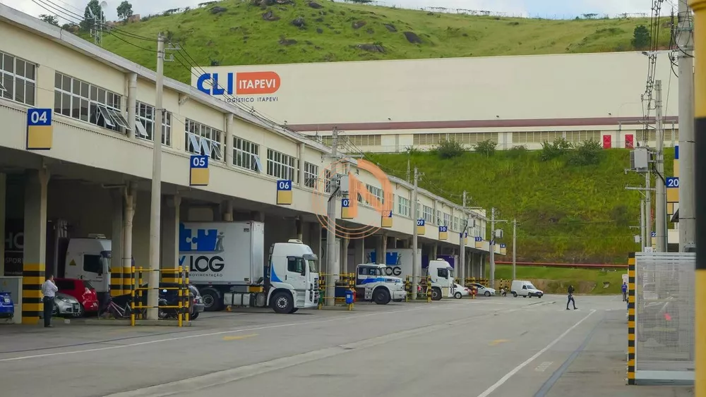 Depósito-Galpão-Armazém para alugar, 1563m² - Foto 1