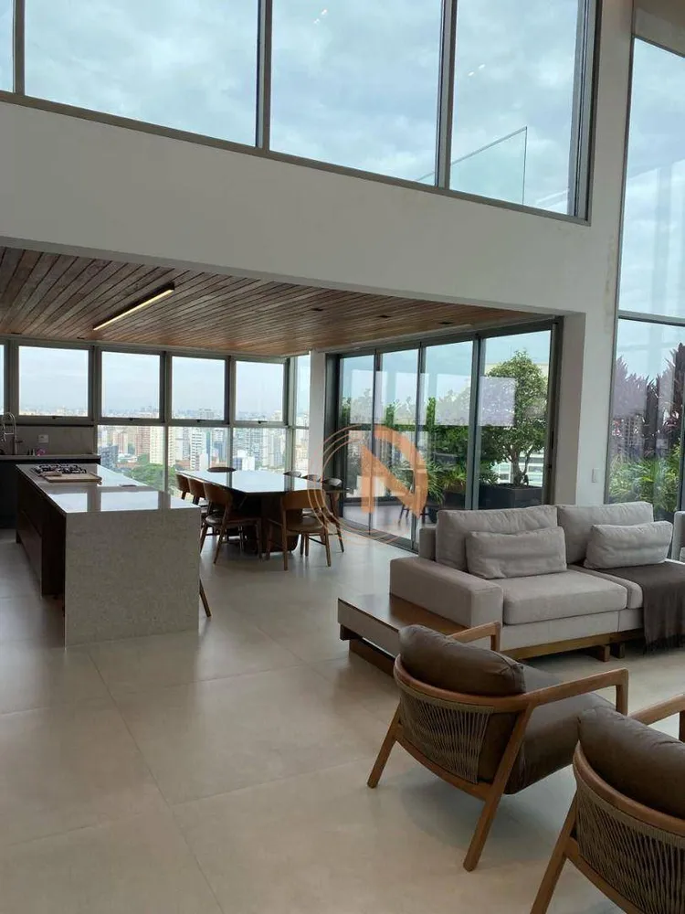 Cobertura, 3 quartos, 220 m² - Foto 4