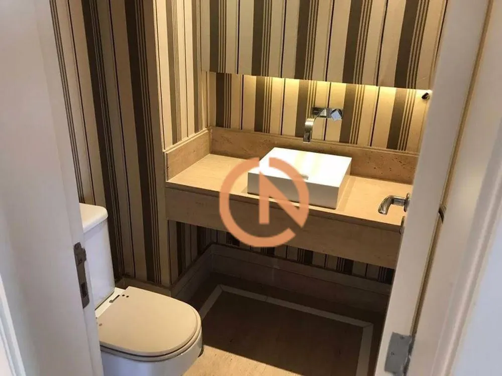 Apartamento, 3 quartos, 218 m² - Foto 2
