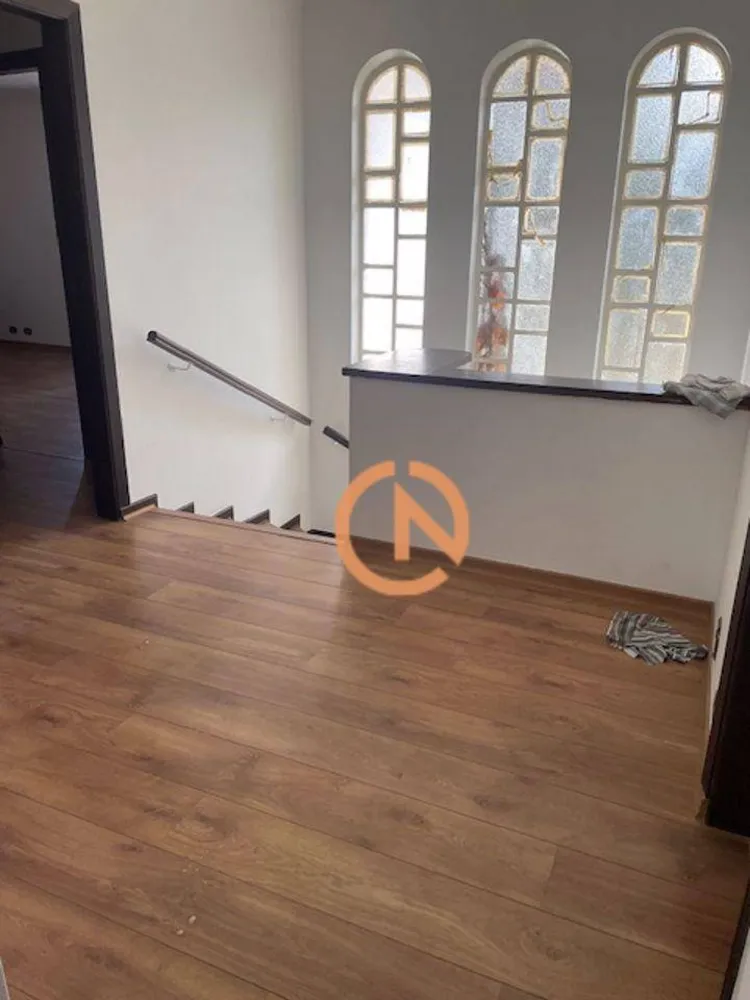 Sobrado, 4 quartos, 317 m² - Foto 1