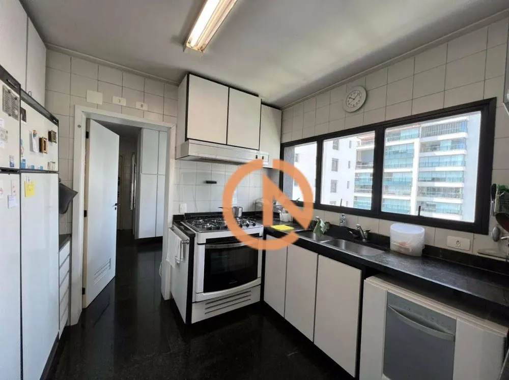 Apartamento, 3 quartos, 220 m² - Foto 4