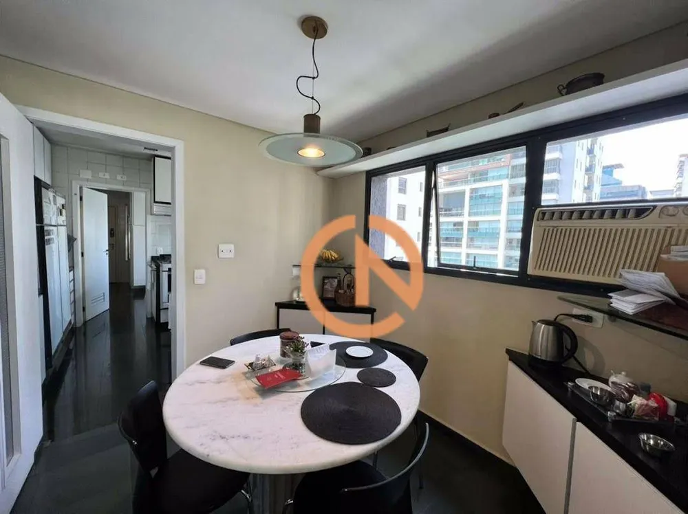 Apartamento, 3 quartos, 220 m² - Foto 5