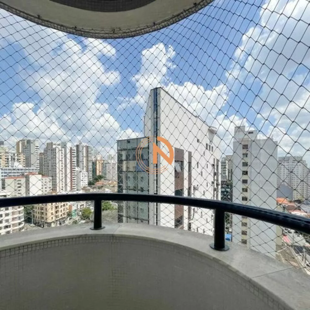 Apartamento à venda com 3 quartos, 169m² - Foto 2