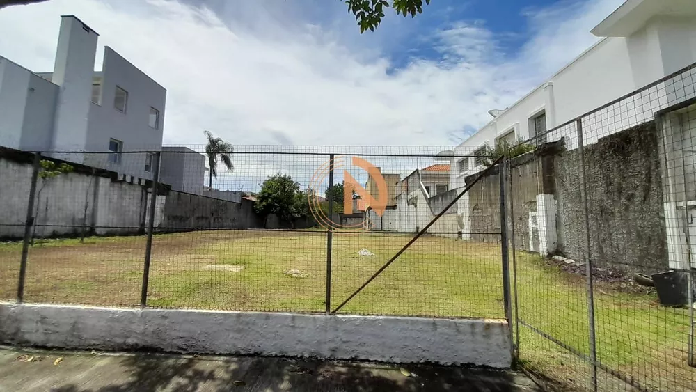 Terreno à venda, 945 - Foto 1