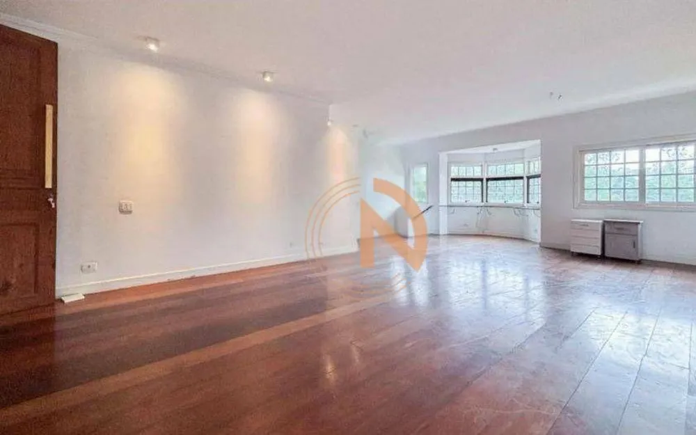 Sobrado, 3 quartos, 420 m² - Foto 1