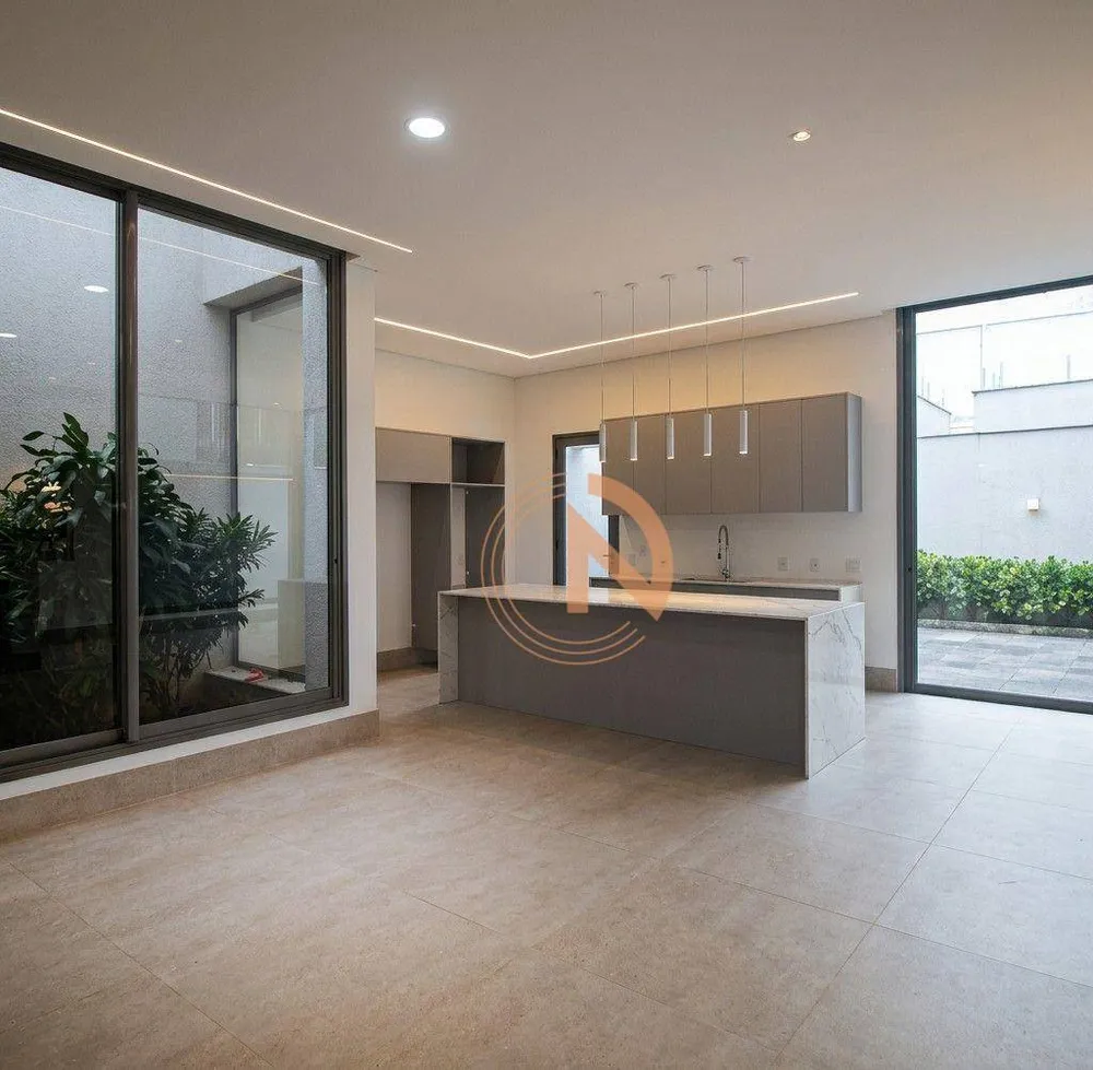 Casa, 3 quartos, 300 m² - Foto 2