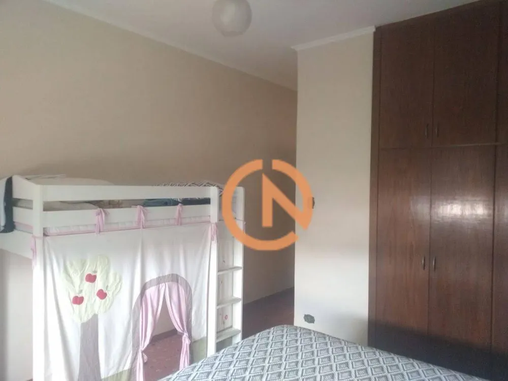 Casa, 4 quartos, 257 m² - Foto 8