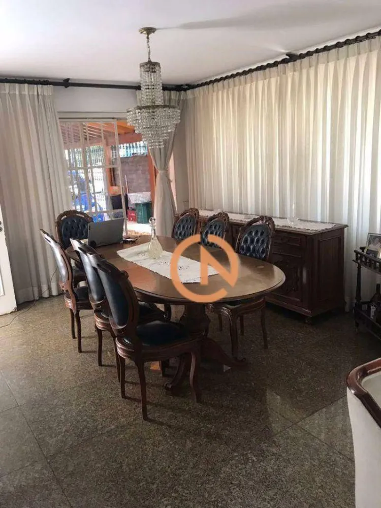 Casa, 3 quartos, 271 m² - Foto 2