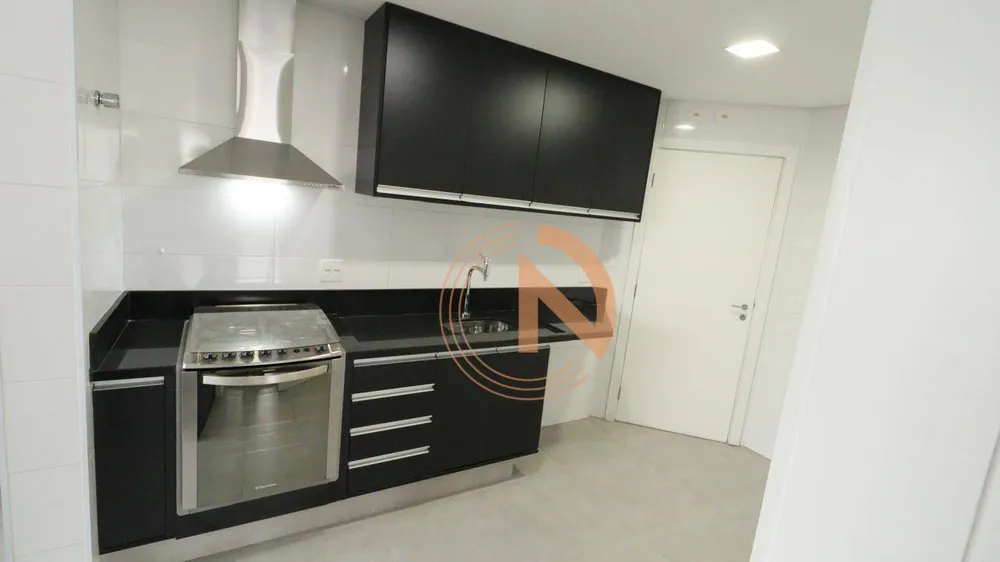Cobertura, 4 quartos, 210 m² - Foto 3