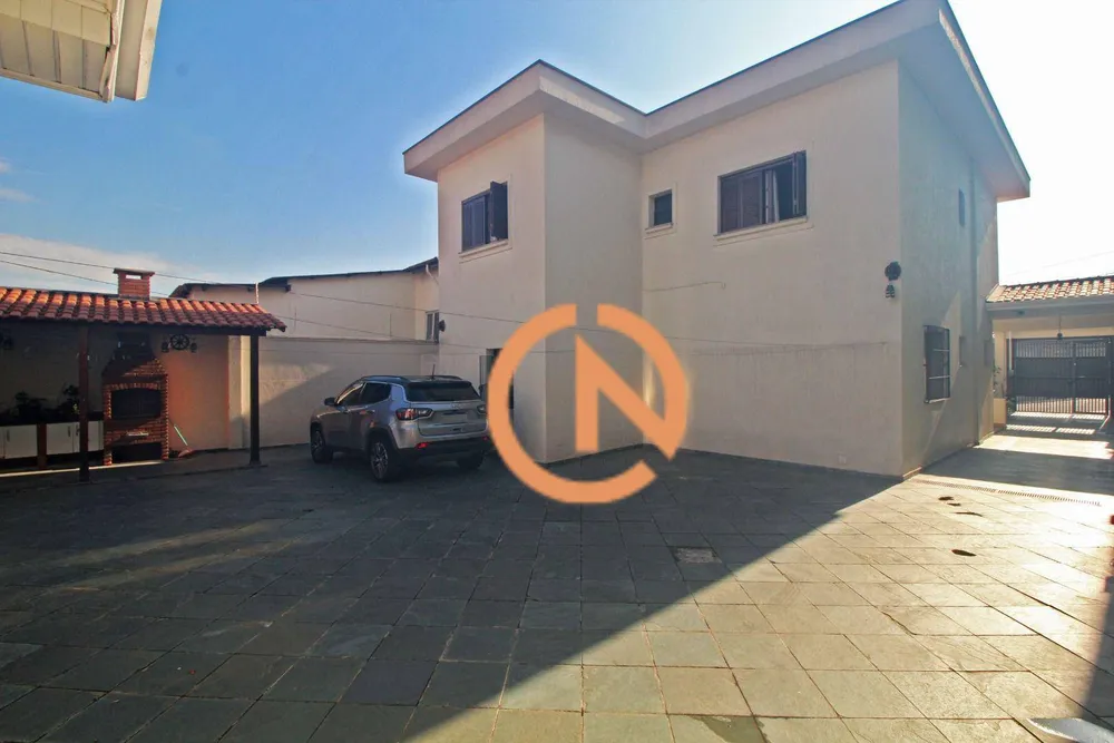 Casa, 4 quartos, 230 m² - Foto 4