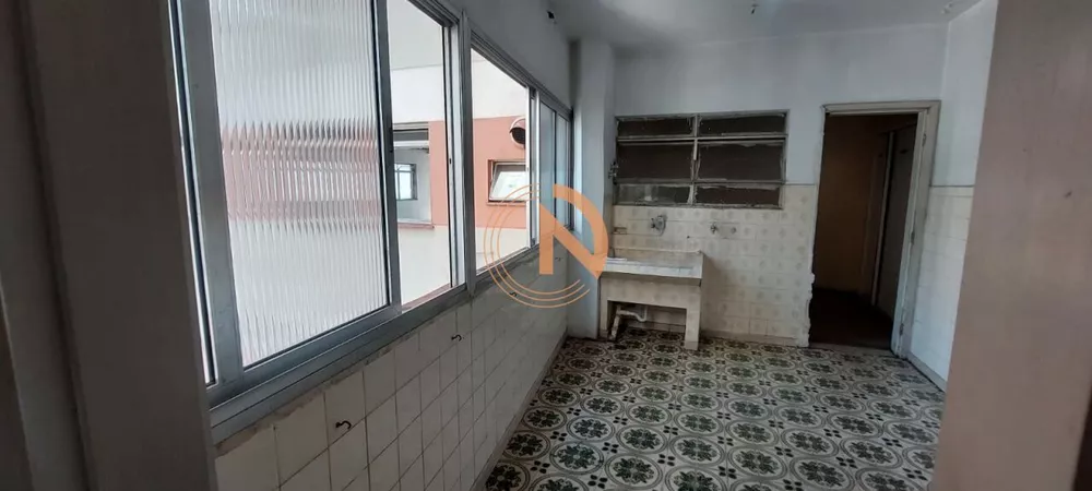 Apartamento à venda com 3 quartos, 200m² - Foto 27