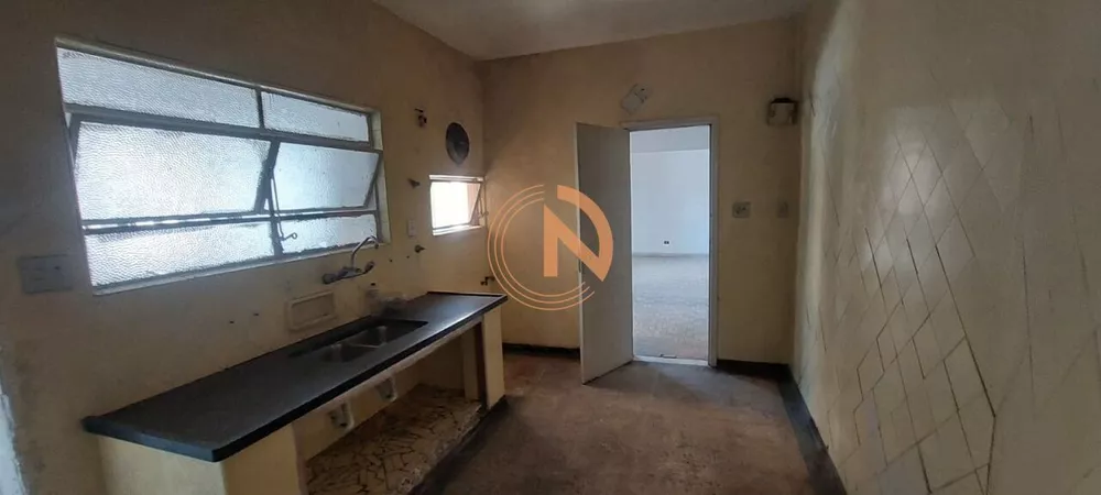 Apartamento à venda com 3 quartos, 200m² - Foto 29