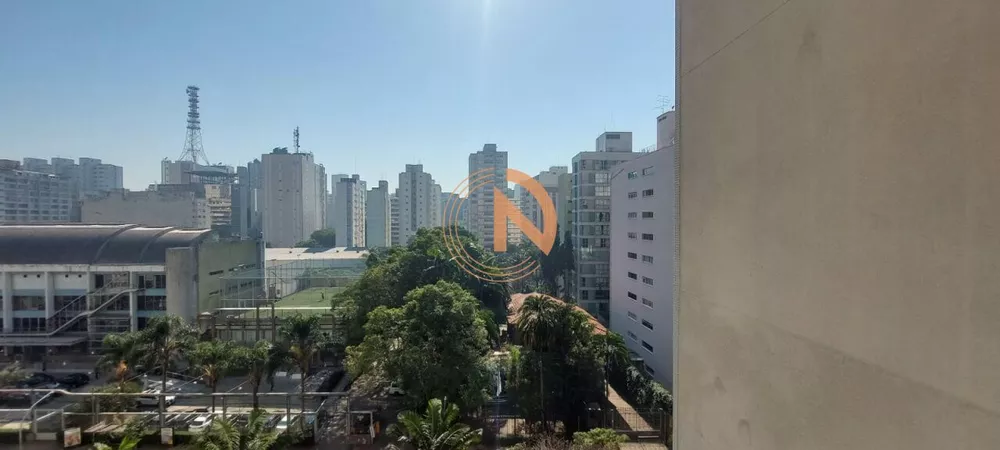 Apartamento à venda com 3 quartos, 200m² - Foto 23