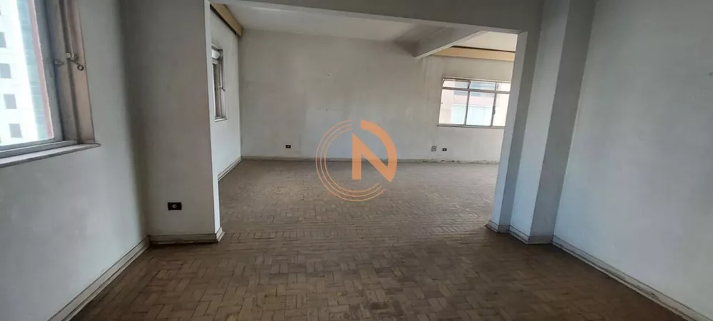 Apartamento à venda com 3 quartos, 200m² - Foto 15