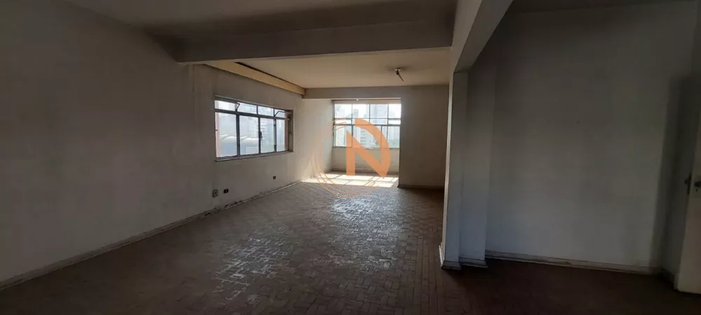 Apartamento à venda com 3 quartos, 200m² - Foto 7