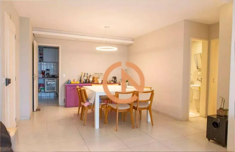 Apartamento, 5 quartos, 140 m² - Foto 1
