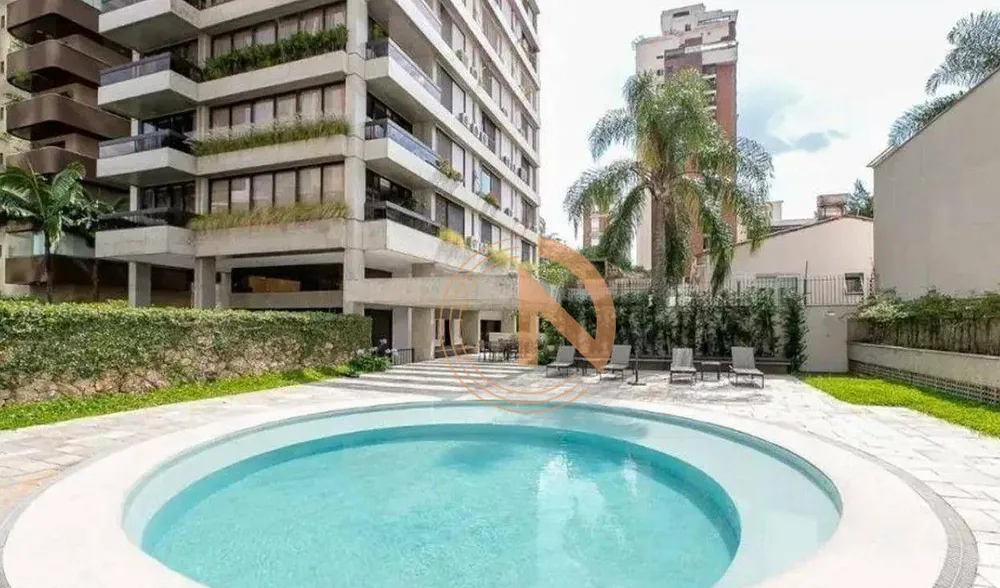 Apartamento, 3 quartos, 225 m² - Foto 1