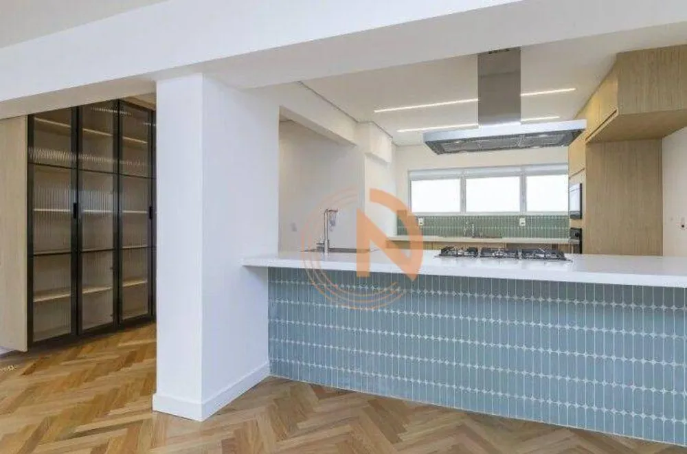 Apartamento, 3 quartos, 158 m² - Foto 1