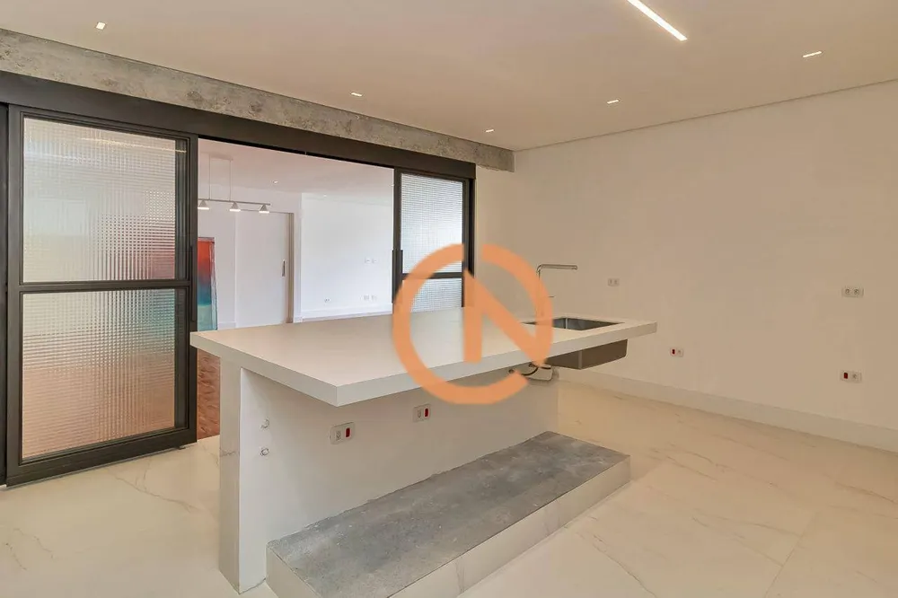 Apartamento, 3 quartos, 213 m² - Foto 3