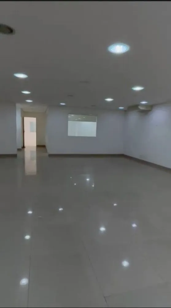 Depósito-Galpão, 805 m² - Foto 1