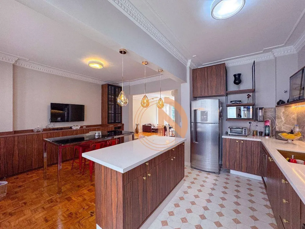 Apartamento, 3 quartos, 190 m² - Foto 1