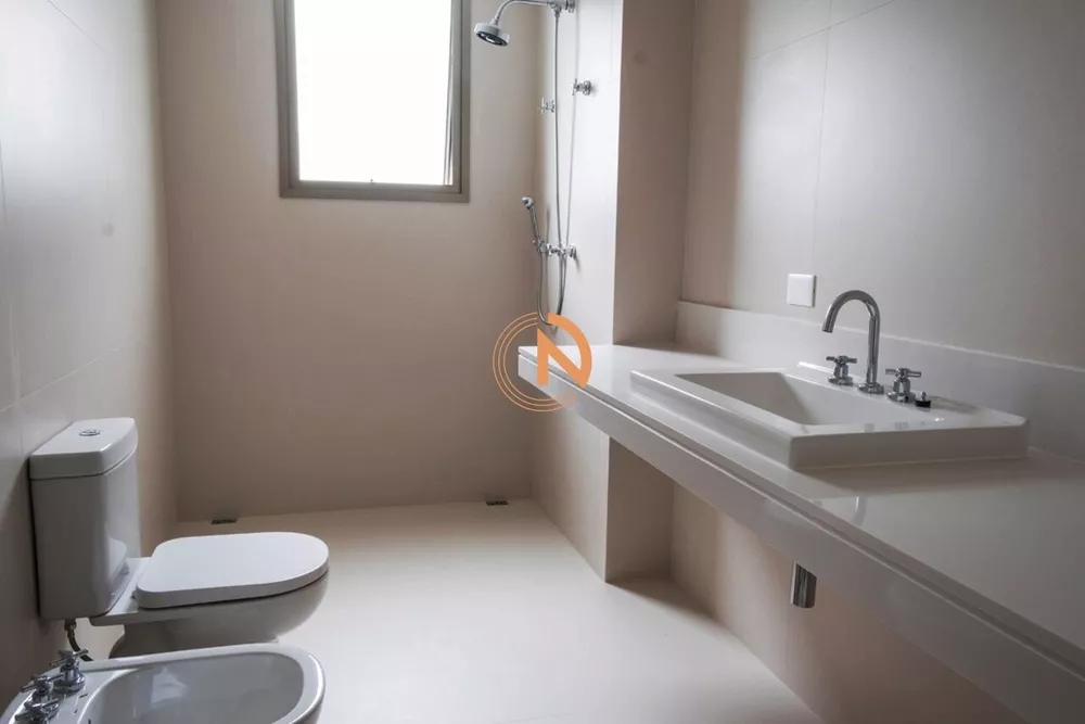 Apartamento à venda com 4 quartos, 383m² - Foto 4