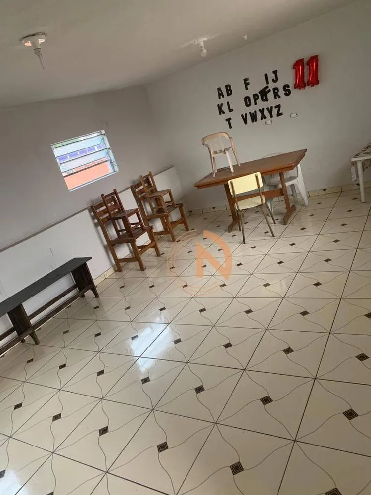 Sobrado, 5 quartos, 317 m² - Foto 2