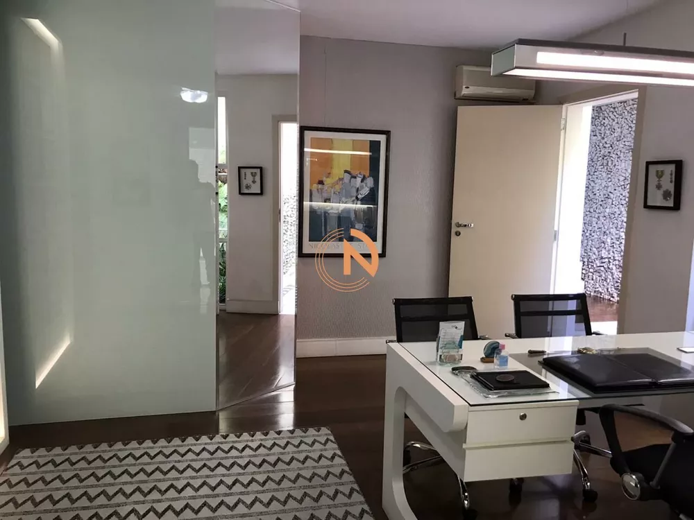 Casa Comercial à venda, 313m² - Foto 11