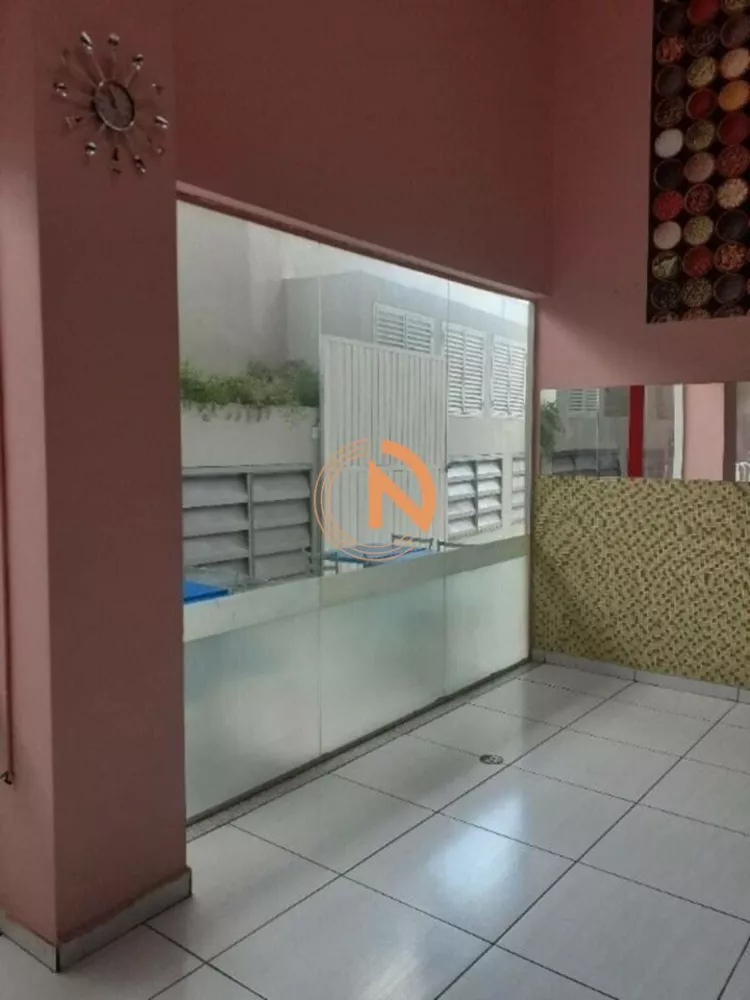 Casa Comercial à venda e aluguel, 64m² - Foto 3