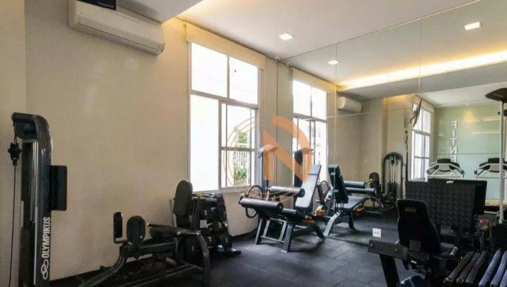 Apartamento, 3 quartos, 210 m² - Foto 2