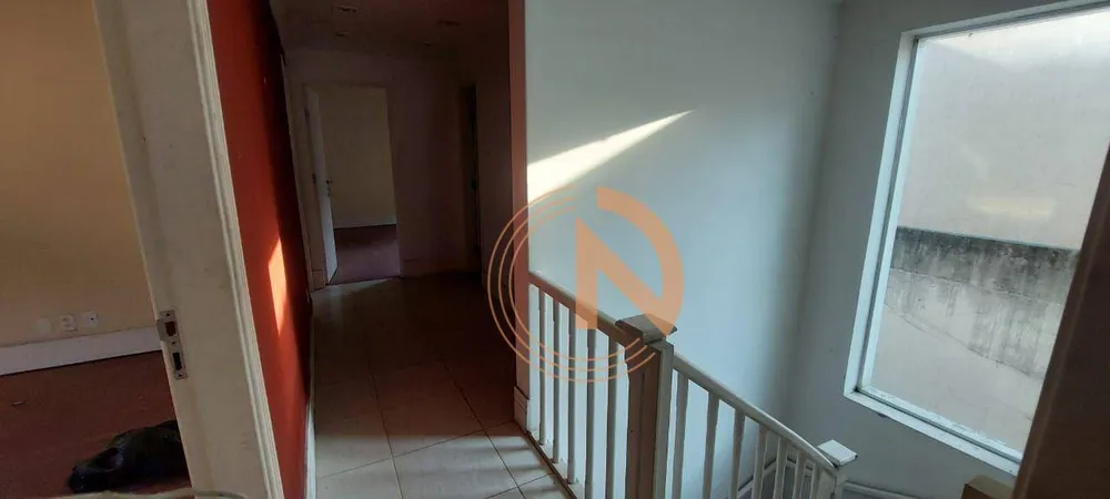 Casa, 3 quartos, 240 m² - Foto 8