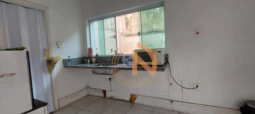 Casa, 3 quartos, 240 m² - Foto 3