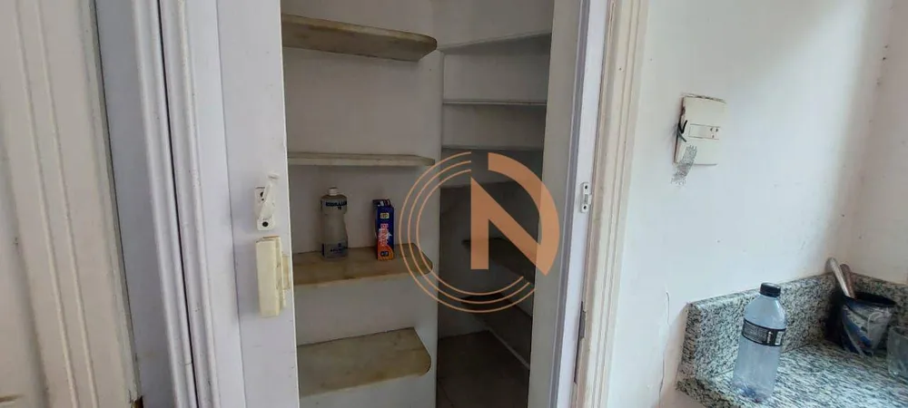 Casa, 3 quartos, 240 m² - Foto 2