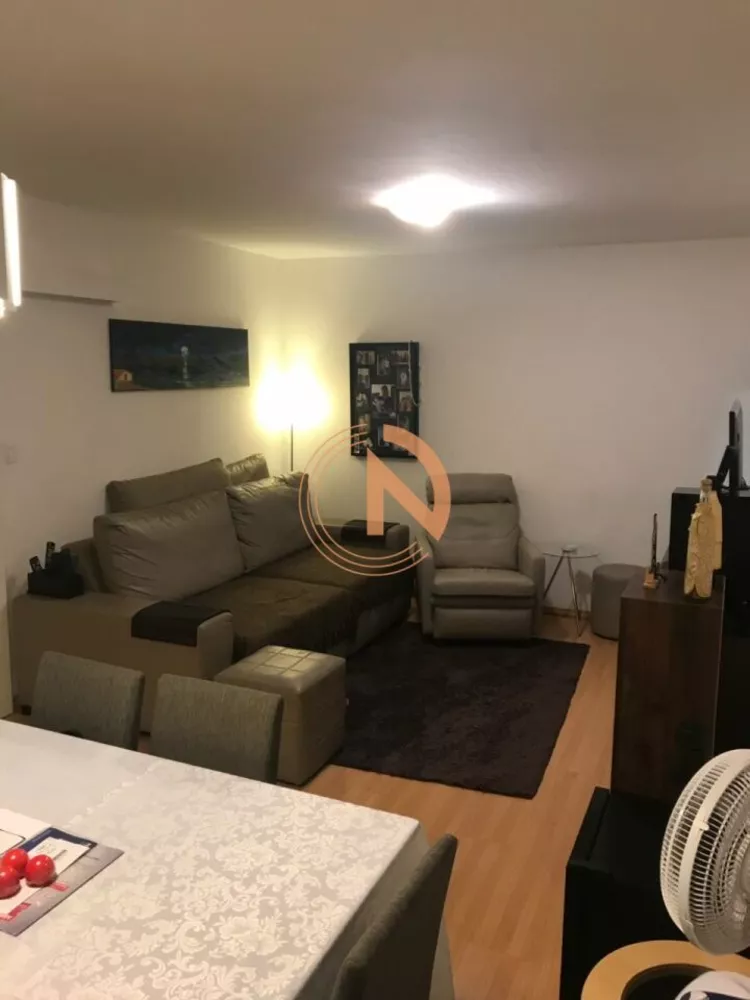 Apartamento à venda com 2 quartos, 76m² - Foto 1