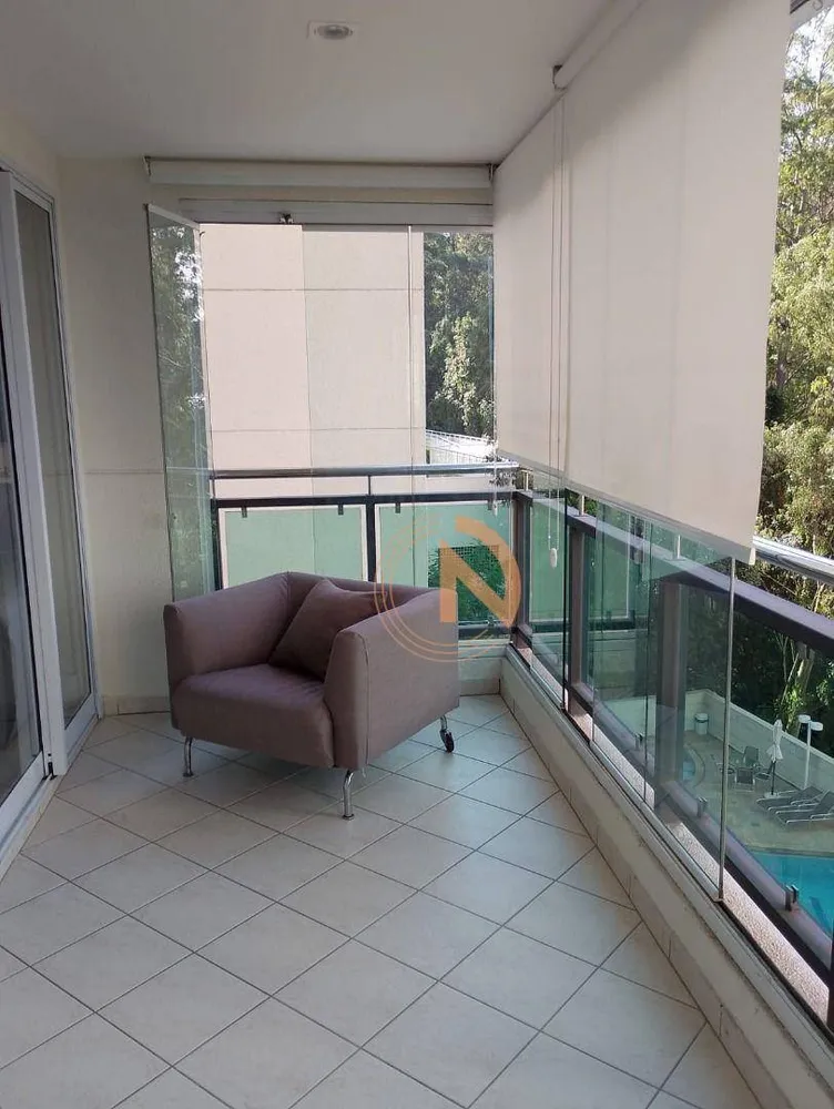 Apartamento, 3 quartos, 131 m² - Foto 1