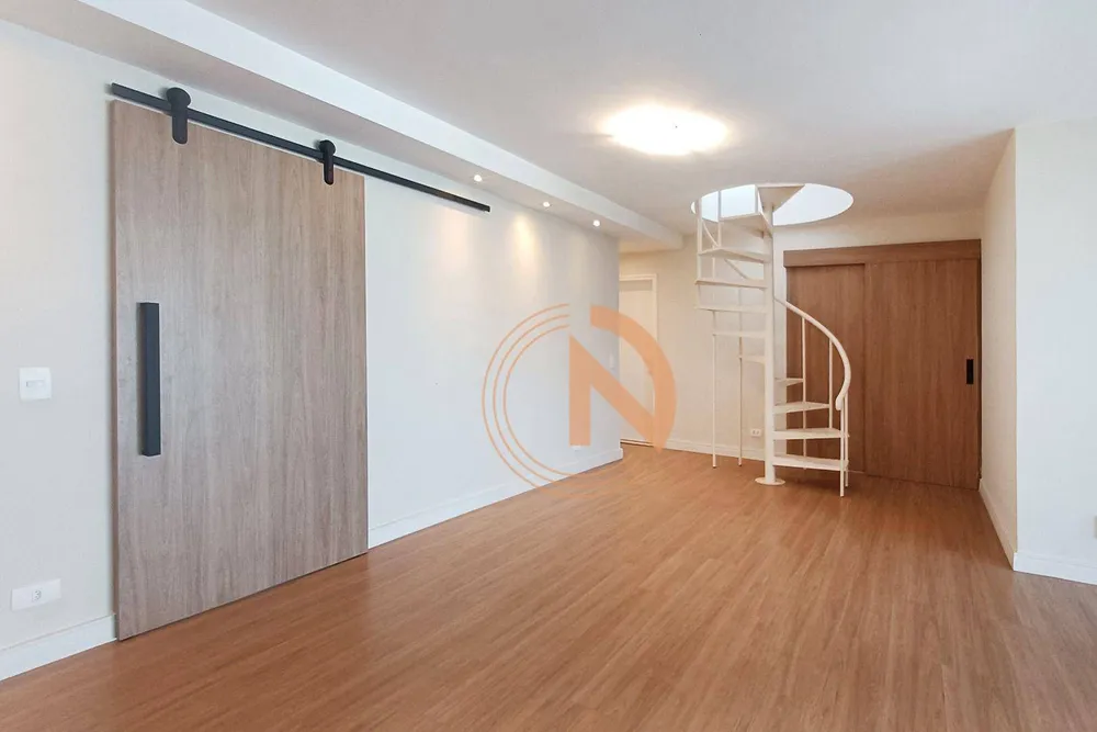Cobertura, 3 quartos, 250 m² - Foto 2