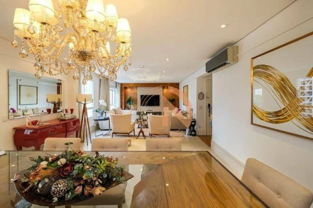 Apartamento, 3 quartos, 210 m² - Foto 1