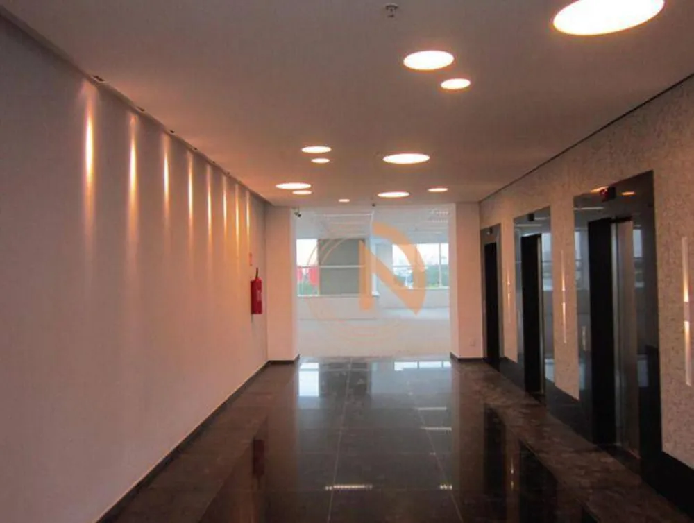 Sala-Conjunto, 1820 m² - Foto 2