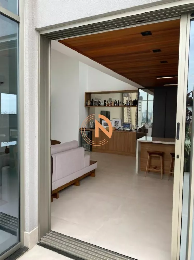 Apartamento à venda com 3 quartos, 220m² - Foto 3