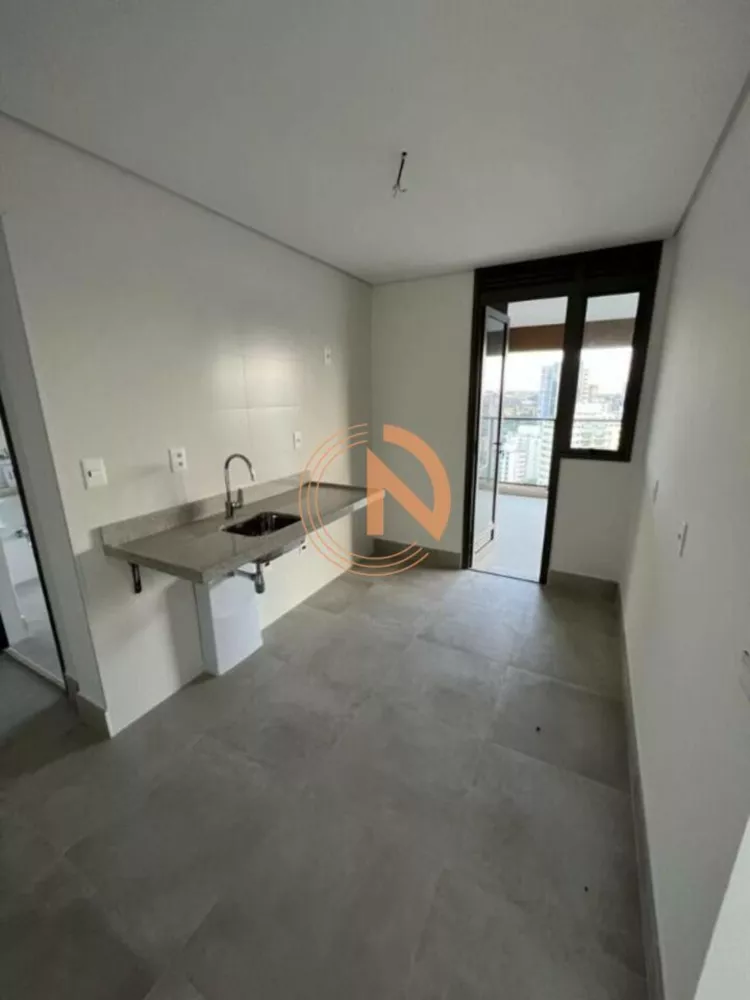 Apartamento à venda com 3 quartos, 143m² - Foto 10